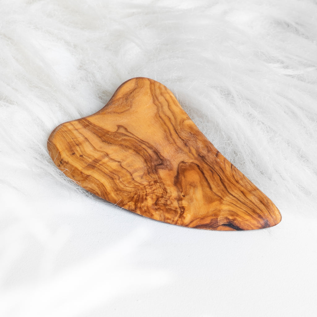 Gua Sha – My Skin’s Little Morning Magic (Olive Wood)
