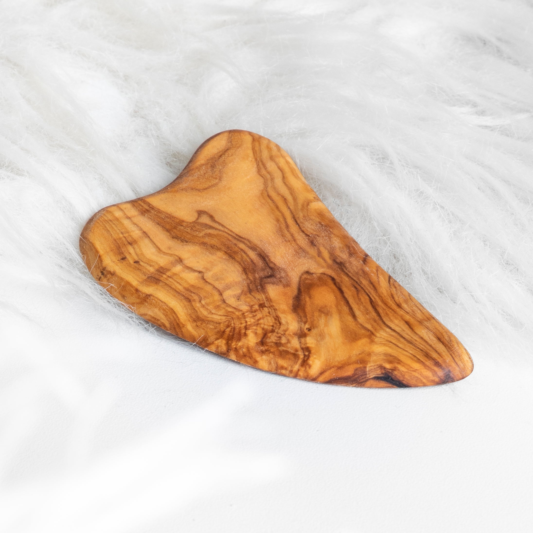 Gua Sha – My Skin’s Little Morning Magic (Olive Wood)